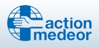 _action medeor ist das gr��te europ�ische Medikamentenhilfswerk. Gemeinsam mit lokalen Partnern versorgt es rund 10.000 Gesundheitsstationen mit Arzneimitteln und medizinischem Material in weltweit 140 L�ndern. ~ Nachhaltig helfen � das ist ein besonderes Anliegen von medeor. Deshalb handelt es im Auftrag von Partnern vor Ort, die Arzneimittel und medizinische Bedarfsartikel in Empfang nehmen, nach Vereinbarung verteilen und die Hilfe langfristig umsetzen. Hilfswerke, lokale Initiativen oder Gesundheitseinrichtungen erhalten so wirksame Medikamente f�r eine sichere Gesundheitsversorgung. Das geschieht, wo n�tig, als Spende und, wo m�glich, zum Selbstkostenpreis.
